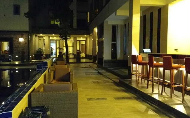 Mulligan Hotel