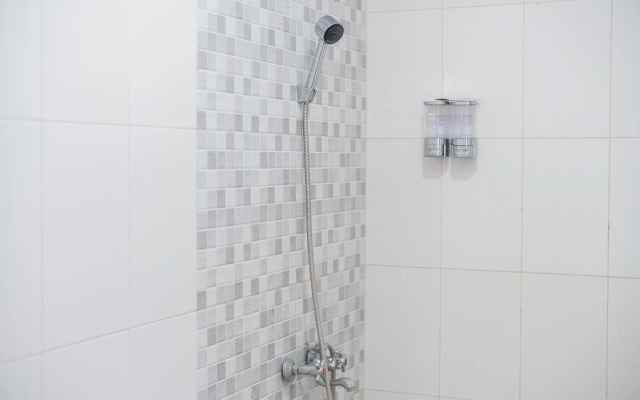 RedDoorz near Jawa Timur Park 2