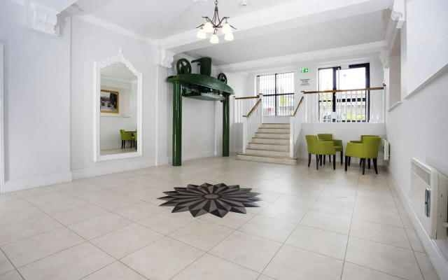 Orchard  Avenue Serviced Apartments
