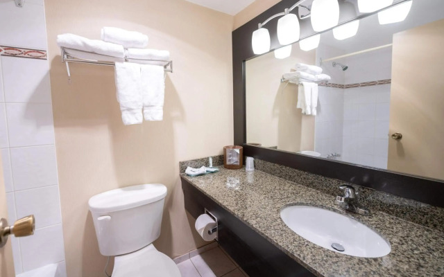 Anchor Inn And Suites