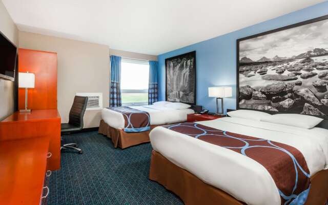 Super 8 by Wyndham Sherwood Park/Edmonton Area