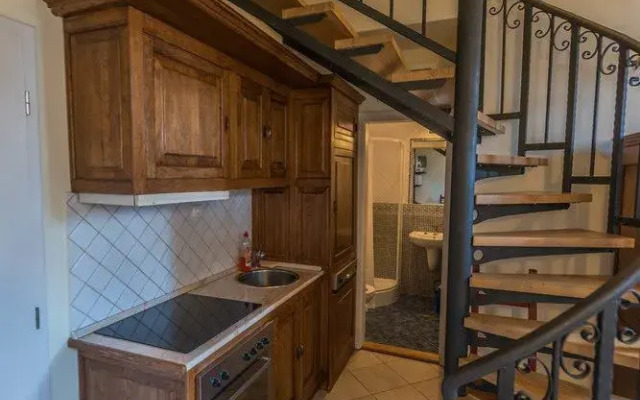 Apartment House Pater