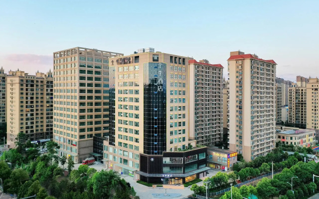 Ji Hotel Kunming Xinluoshi Bay