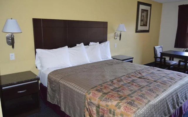 Travel Plaza Inn