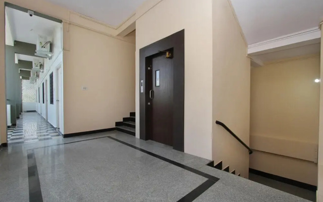 OYO 9060 Sri Sai Guest Inn