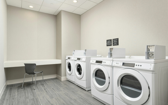 Hampton Inn Ashland City, TN