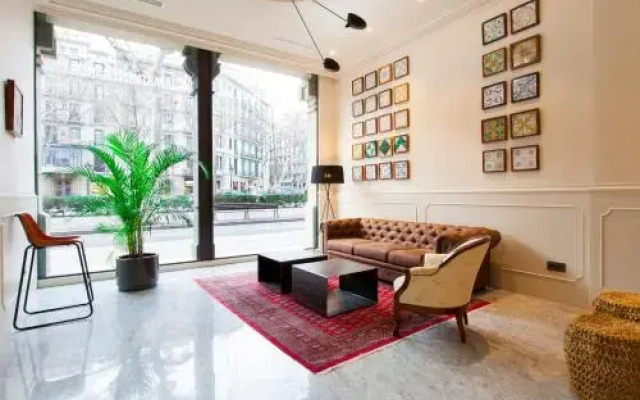 AB Eixample Derecho Apartments