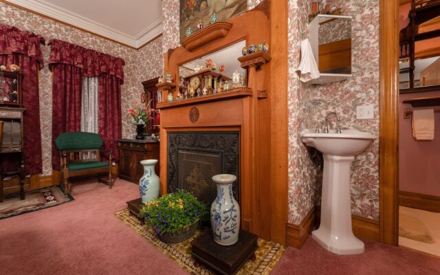 The Dempsey Manor Bed & Breakfast Inn