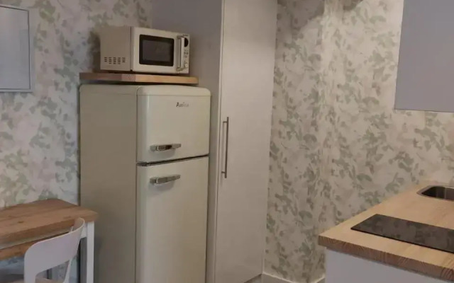 Apartamento pequeño, coqueto y céntrico.
