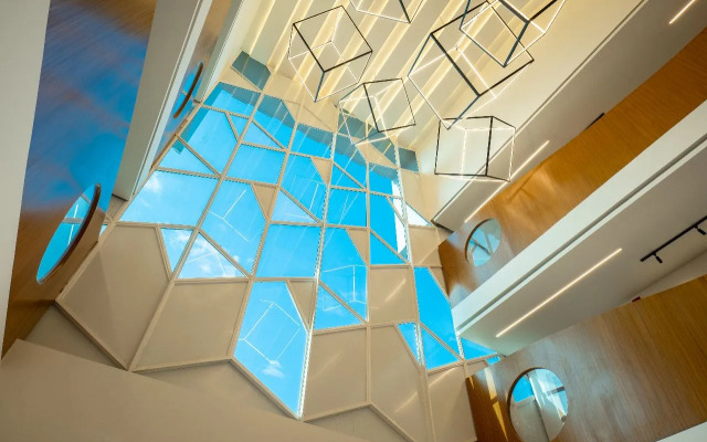 Clubway Grand - A Boutique Hotel