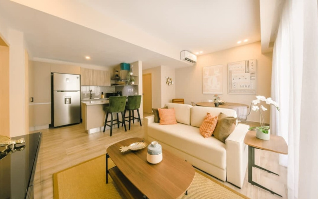 Regatta Living Ii With Breakfast Included - 703