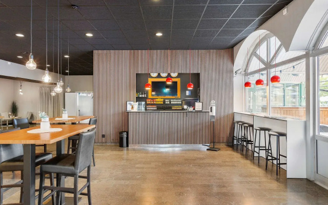 Best Western Hotel Tranas Statt