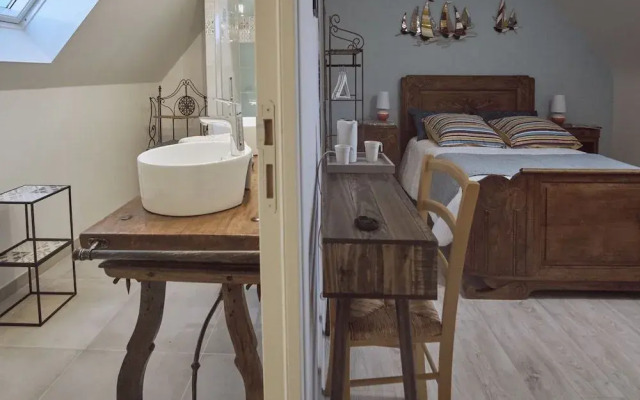 A L'ombre des Pommiers