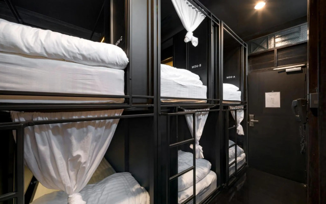 Kloem Hostel - Adults Only
