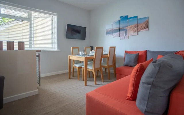 Sea Road Apartments