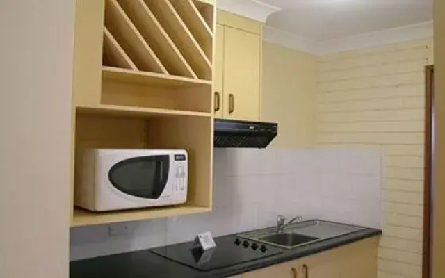 Seashells Beachfront Resort