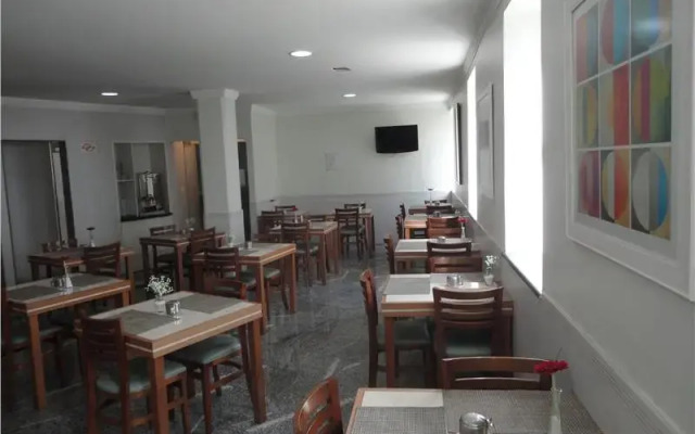 Hotel Cinelândia - Buenas Hoteis - Centro - São Paulo - SP