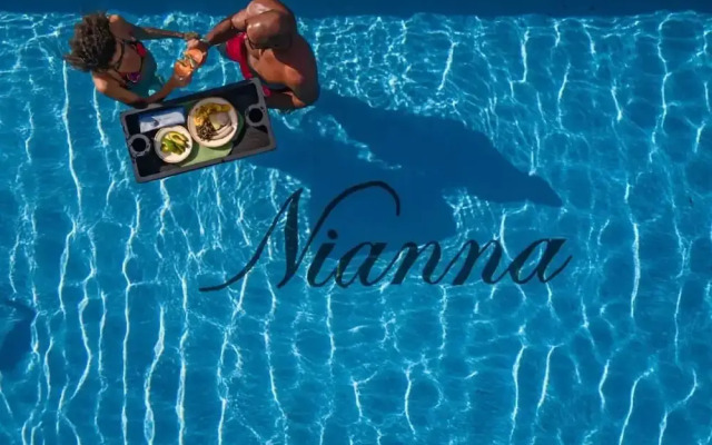 Nianna Coral Bay Luxurious Townhouse- 3