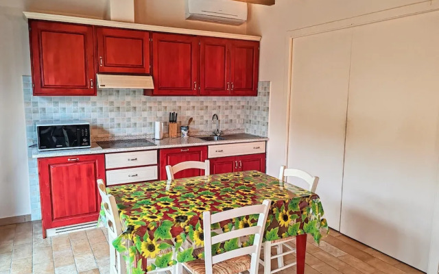 Farmhouse in Marche With Pool & Wine Tours