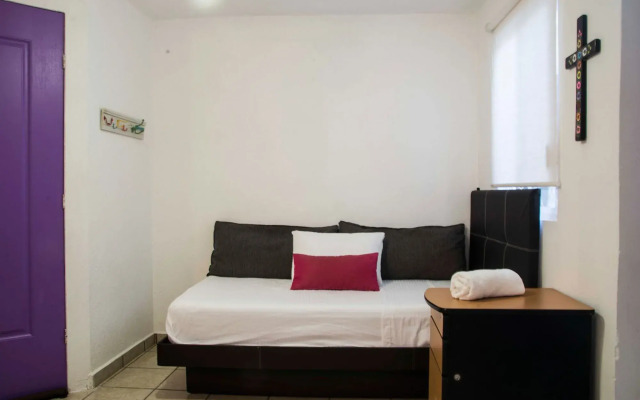 Uva Apartment by Andiani