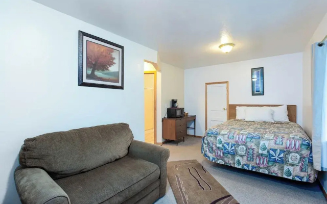 Cascade Motel