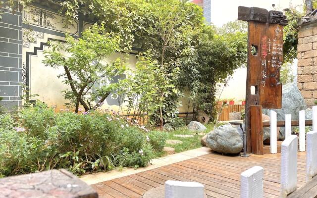 China Old Story Inn Lijiang Elite Garden