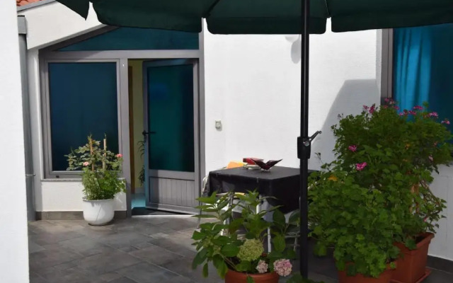 Apartments Crobeg