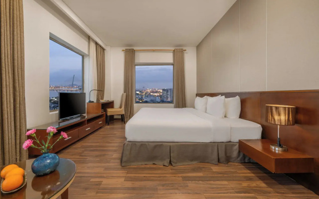 Mitisa Hotel Da Nang - Near Dragon Bridge