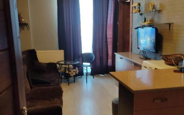 Hotel Mgzavrebi 5