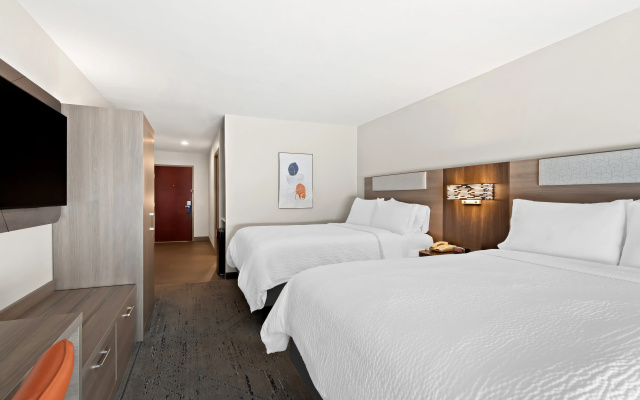 HOLIDAY INN EXP STES PERRY by IHG