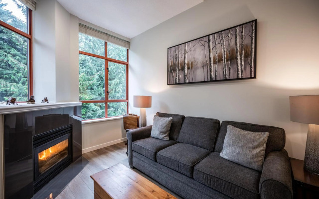 Alpenglow Lodge Studio Separate Living Area by MVA