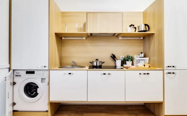 Bright Prague Castle Apartments