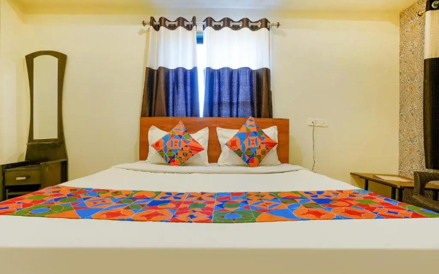 Fabhotel Dwarka