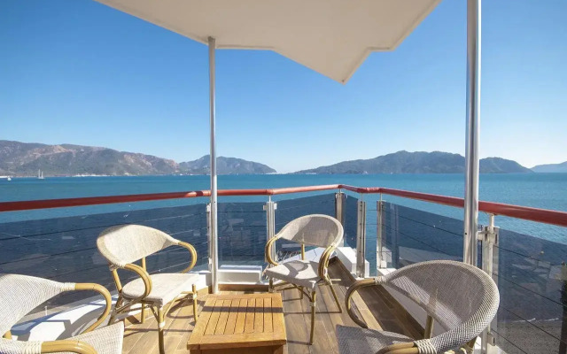 Poseidon Hotel - Adults Only