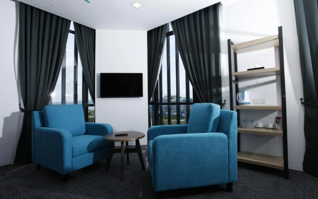 WE Hotel