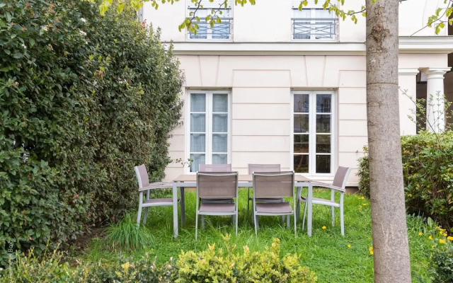 Frenila 2 Bedrooms Apartment - 8 People