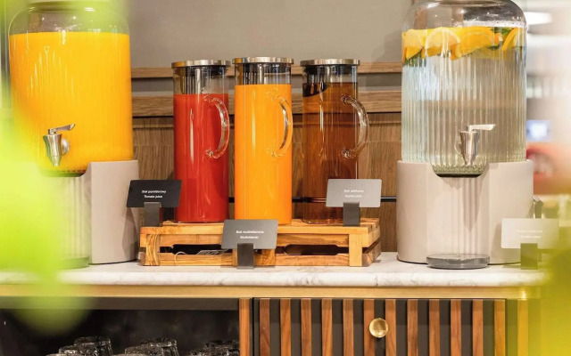 Radisson RED Hotel & Radisson RED Apartments, Kraków