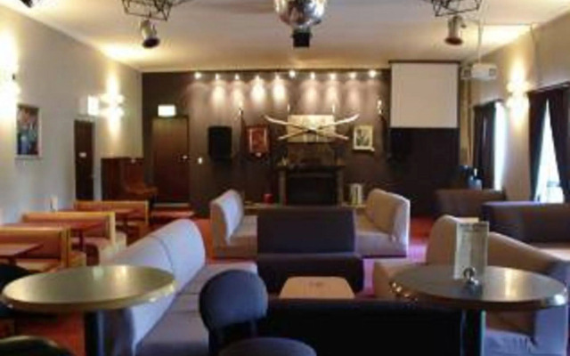 Southern Cross Motor Inn & Tourist Park