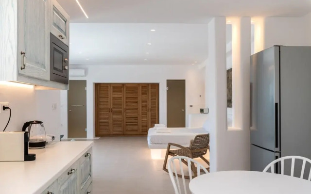 Mykonos Divino