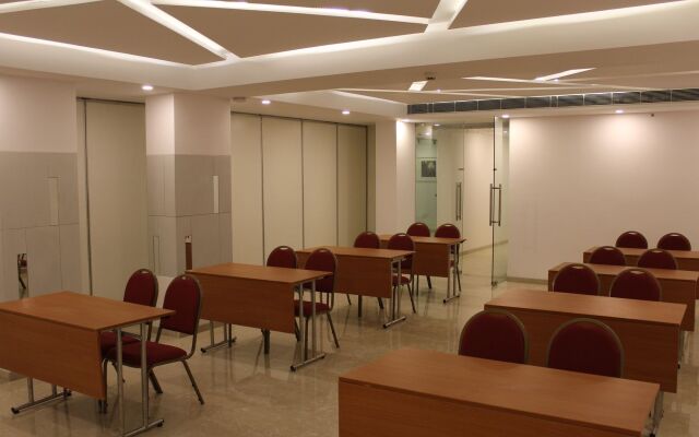 Keys Lite by Lemon Tree Hotels, Mayfield, Gurgaon