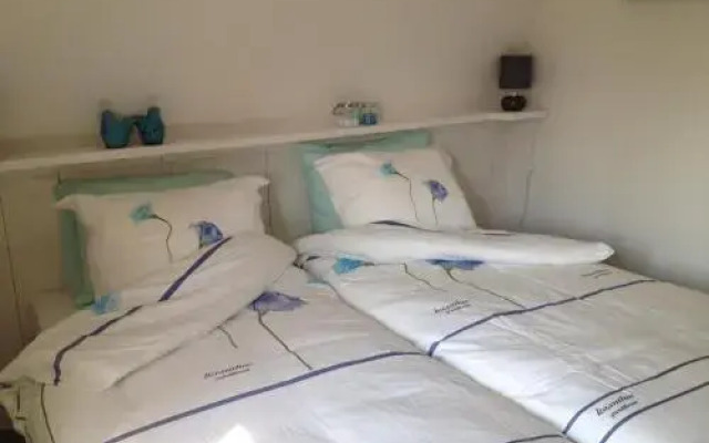 Bed en Brochje de Kaai
