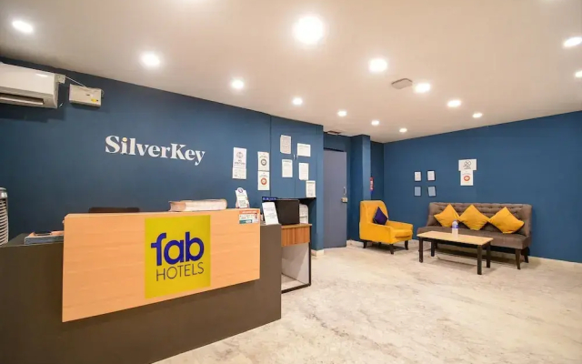 FabHotel Silver Key kalighat