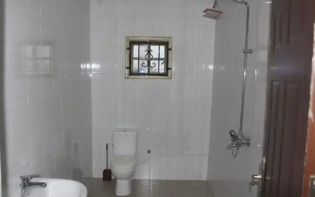Vinchee Suites