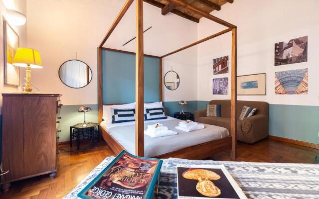 Navona Theatre Apartment near Piazza Navona