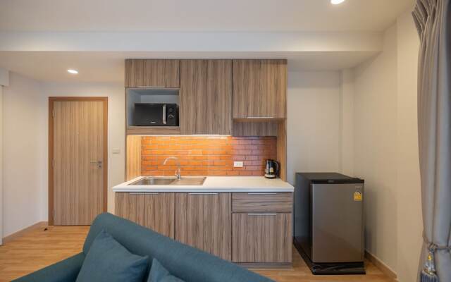 EXORESIDENCE - Heart of Chinatown