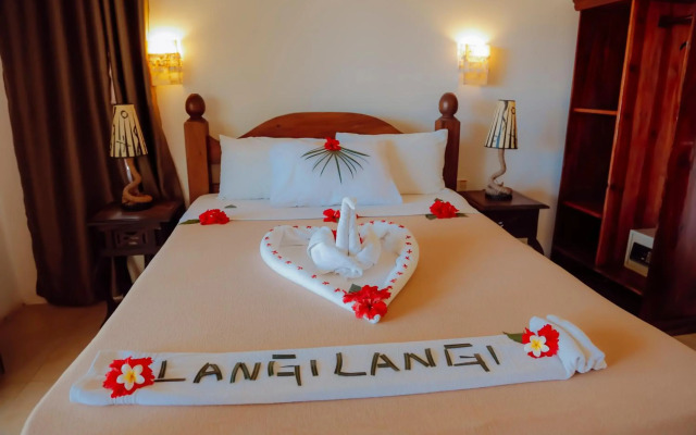 Langi Langi Beach Bungalows