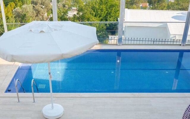 Villa Nare 2