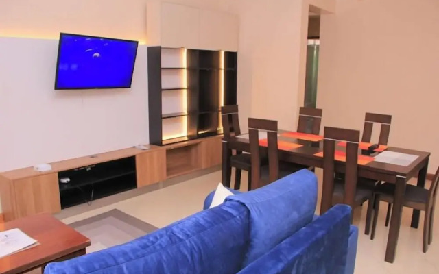 Lux Suites Bida Furnished Apartments
