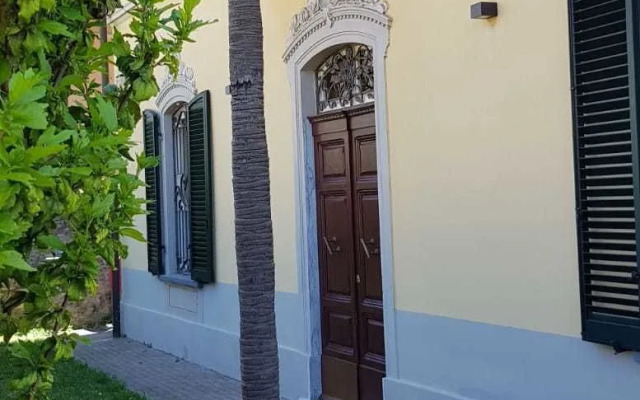 Villa Liberty il Lauro Bed and Breakfast