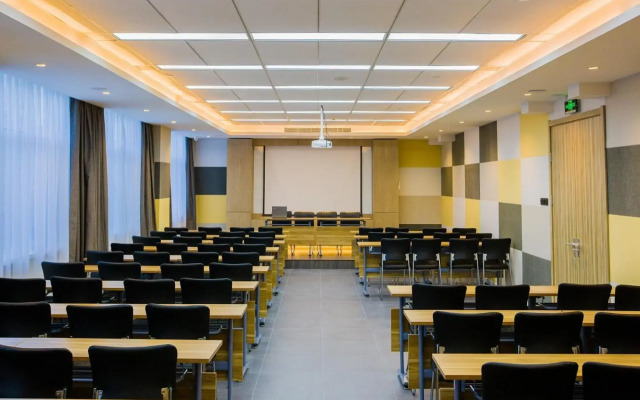 Hanting Premium Hotel Tonghua Jiangnan Meikailong